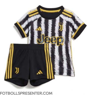 Juventus Hemmatröja Barn 2023-24 Kortärmad (+ korta byxor)